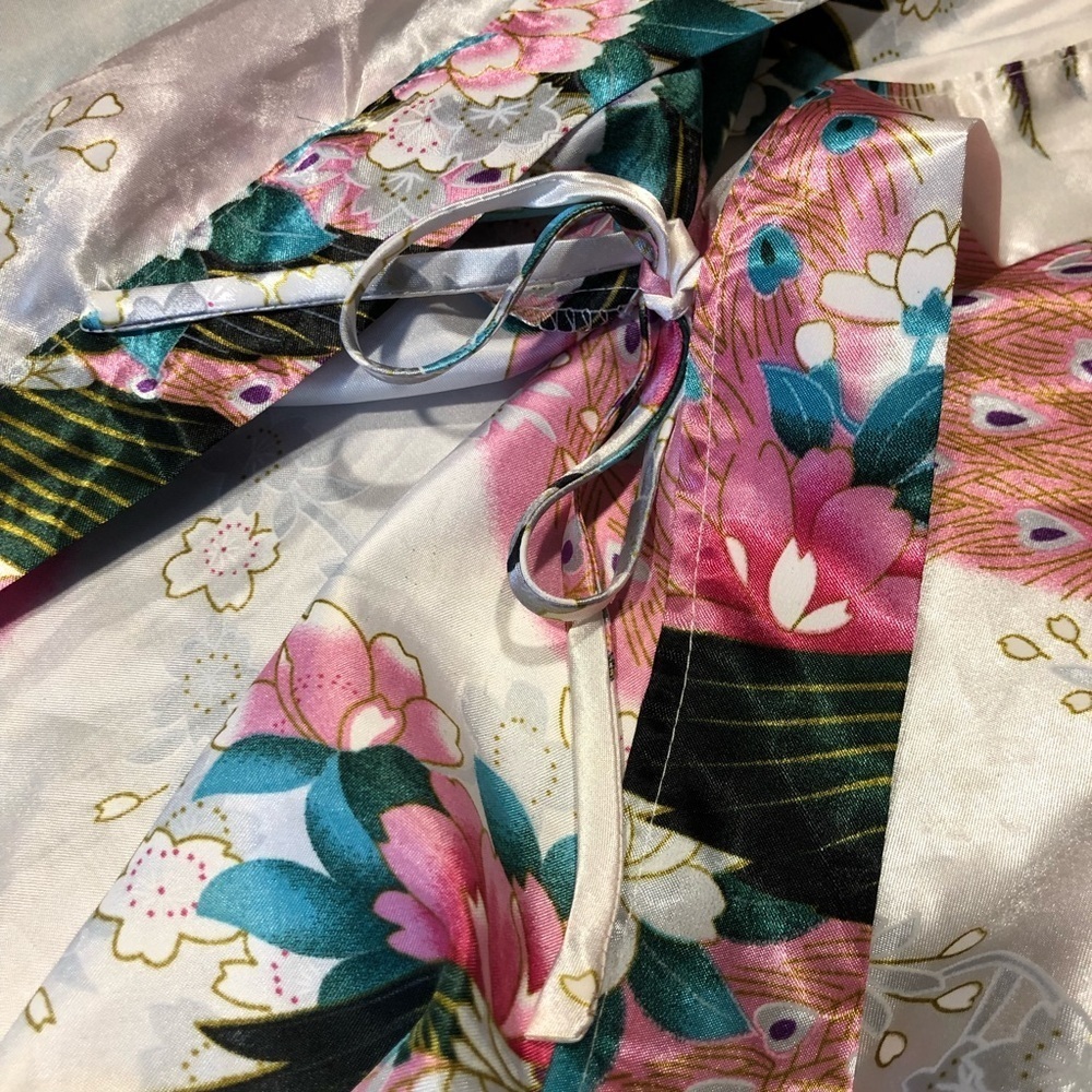 Sam Well Floral Satin Kimono Robe peacock floral flowers romantic night bath - Picture 8 of 9